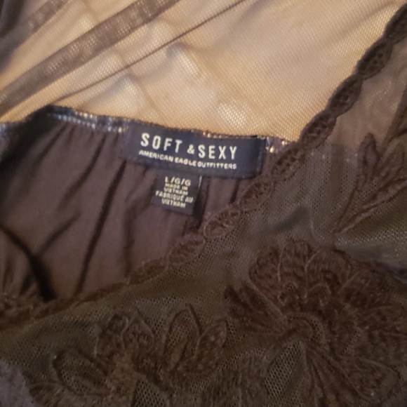 AE Top - Picture 3 of 4